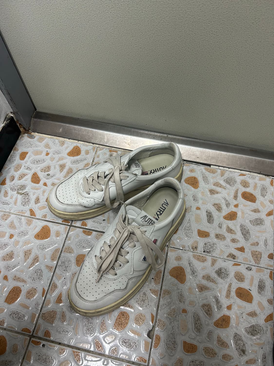 AUTRY 운동화 41사이즈(260~265) 상품이미지2