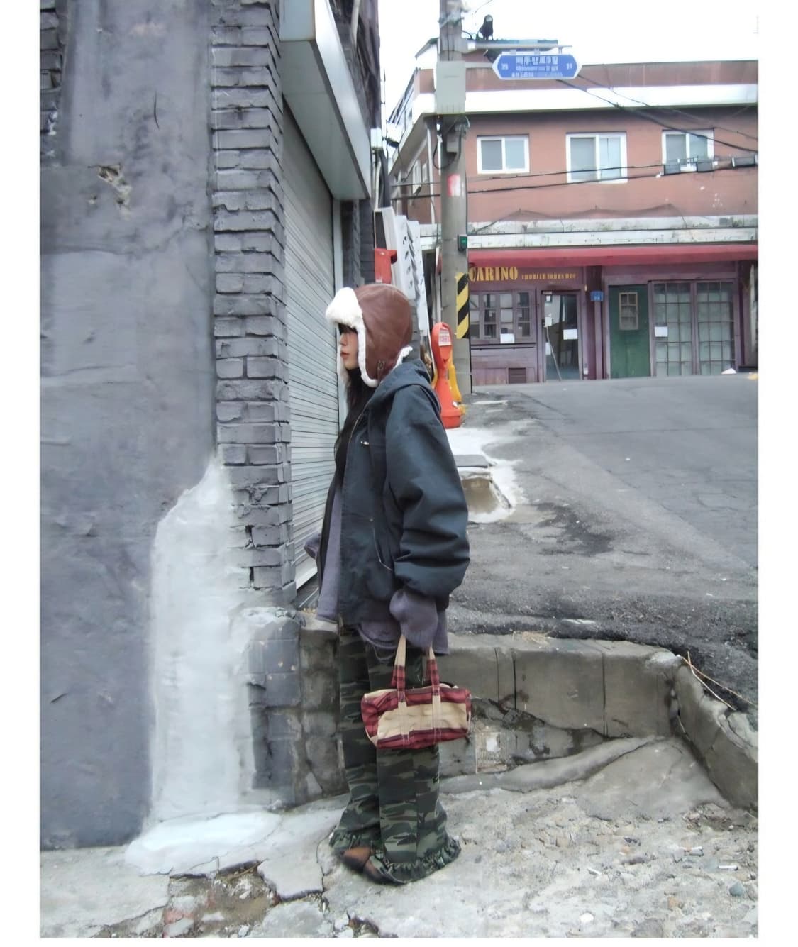 모래하우스 언더 프릴 카모팬츠 카키 상품이미지2