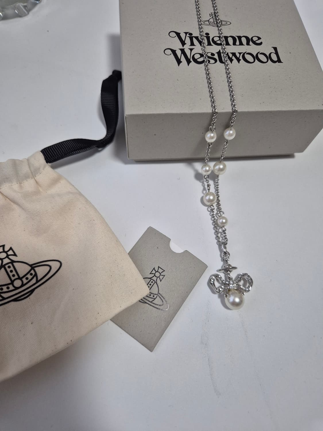 비비안웨스트우드 진주 펄 리본 목걸이 상품이미지4