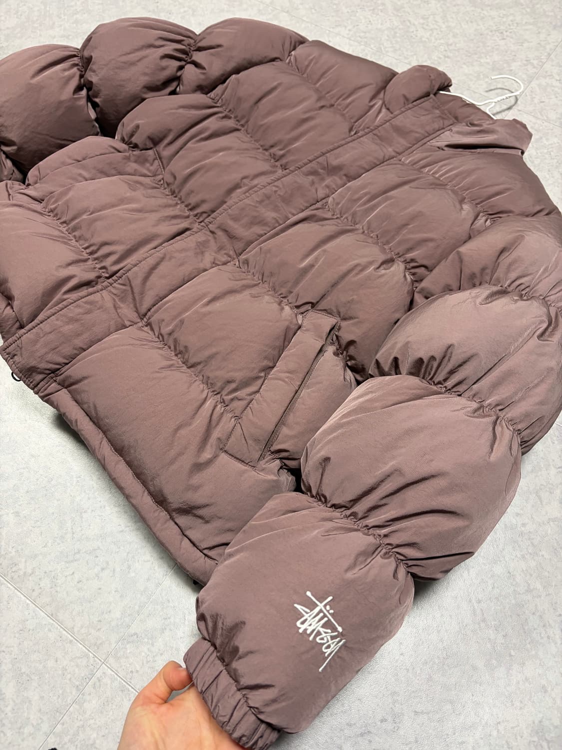 스투시 립스탑 다운 퍼퍼 패딩 자켓 로즈 22FW 상품이미지4