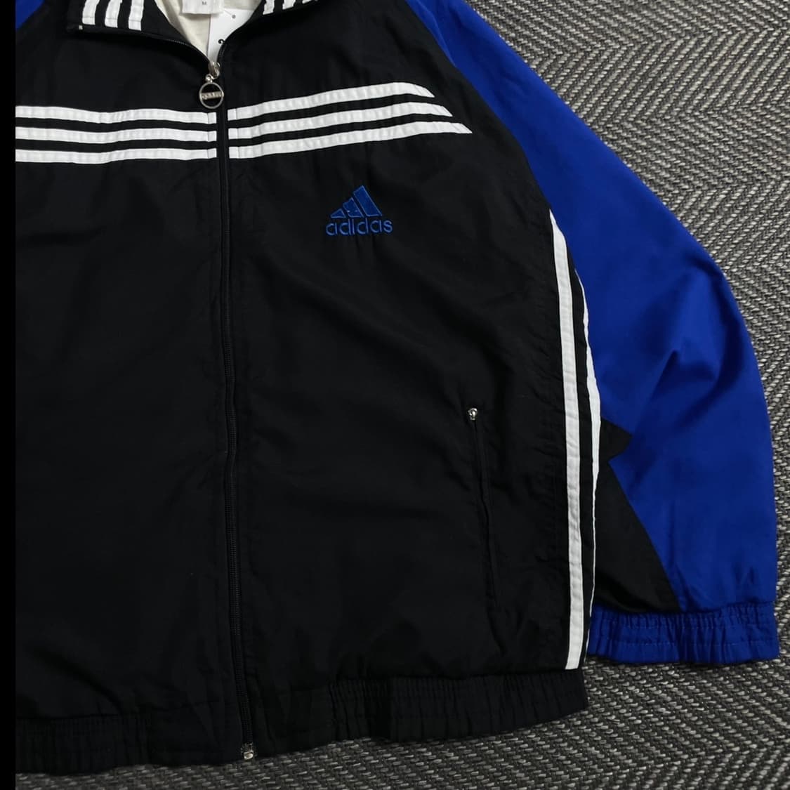 00s아디다스 올드스쿨 박시핏 바람막이o 4205 상품이미지2