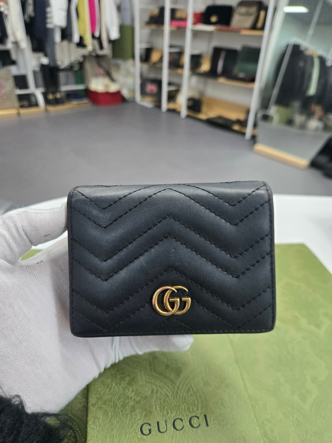 [50%세일] 구찌 마몽트 반지갑 상품이미지1