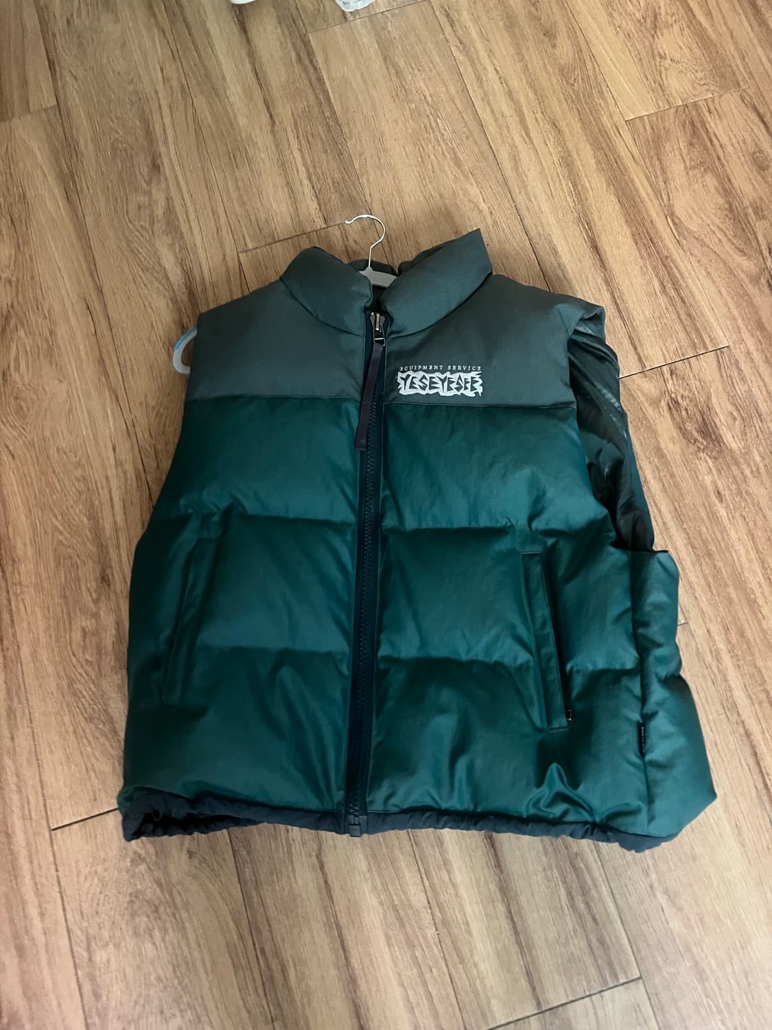 예스아이씨 패딩 조끼 상품이미지1