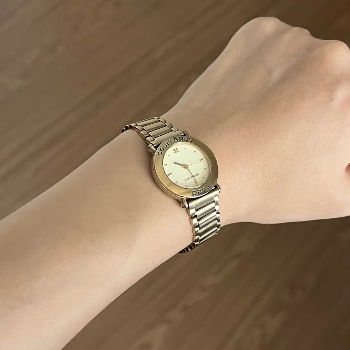 courreges 금장 메탈 손목시계 (정상작동) 상품이미지7