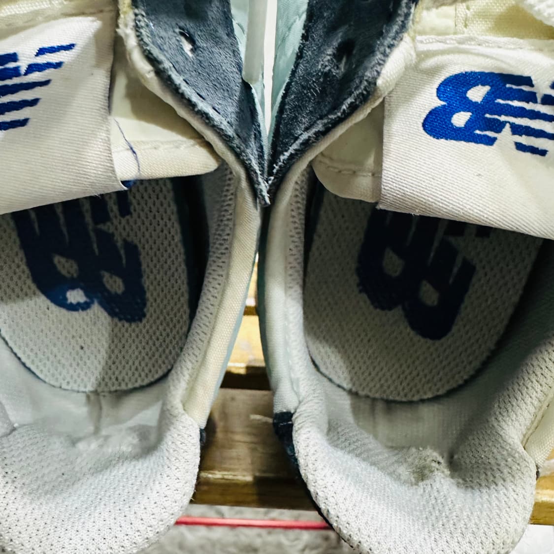 230) 뉴발란스 운동화 여성 여자 신발 327 네이비 스니커즈 상품이미지7