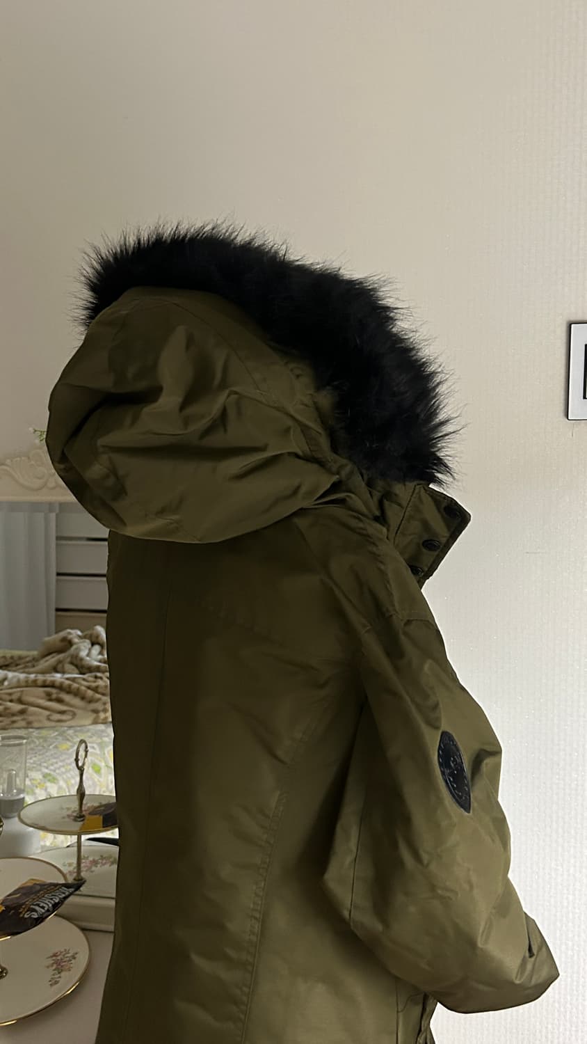 (정품) 캐나다웨더기어 퍼 후드 패딩팔아요 상품이미지4