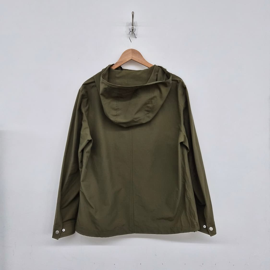 어반리서치 카키색 후드 바람막이 점퍼 남성 L 상품이미지5