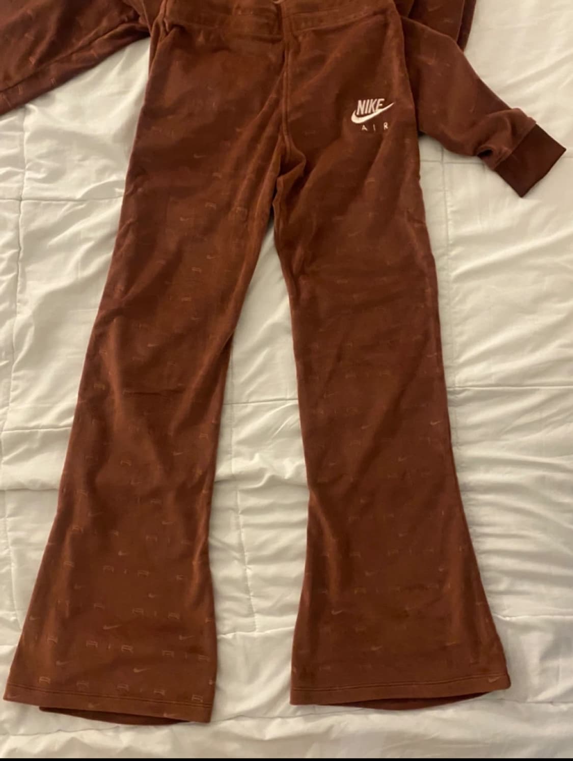 나이키 에어 벨벳 벨루어 트레이닝복 세트 (m) 상품이미지8