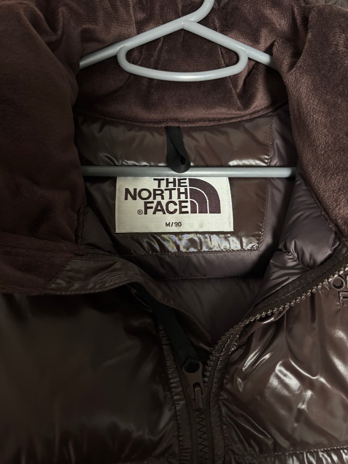 노스페이스 화이트 라벨 글로시 다운 베스트 브라운 상품이미지4