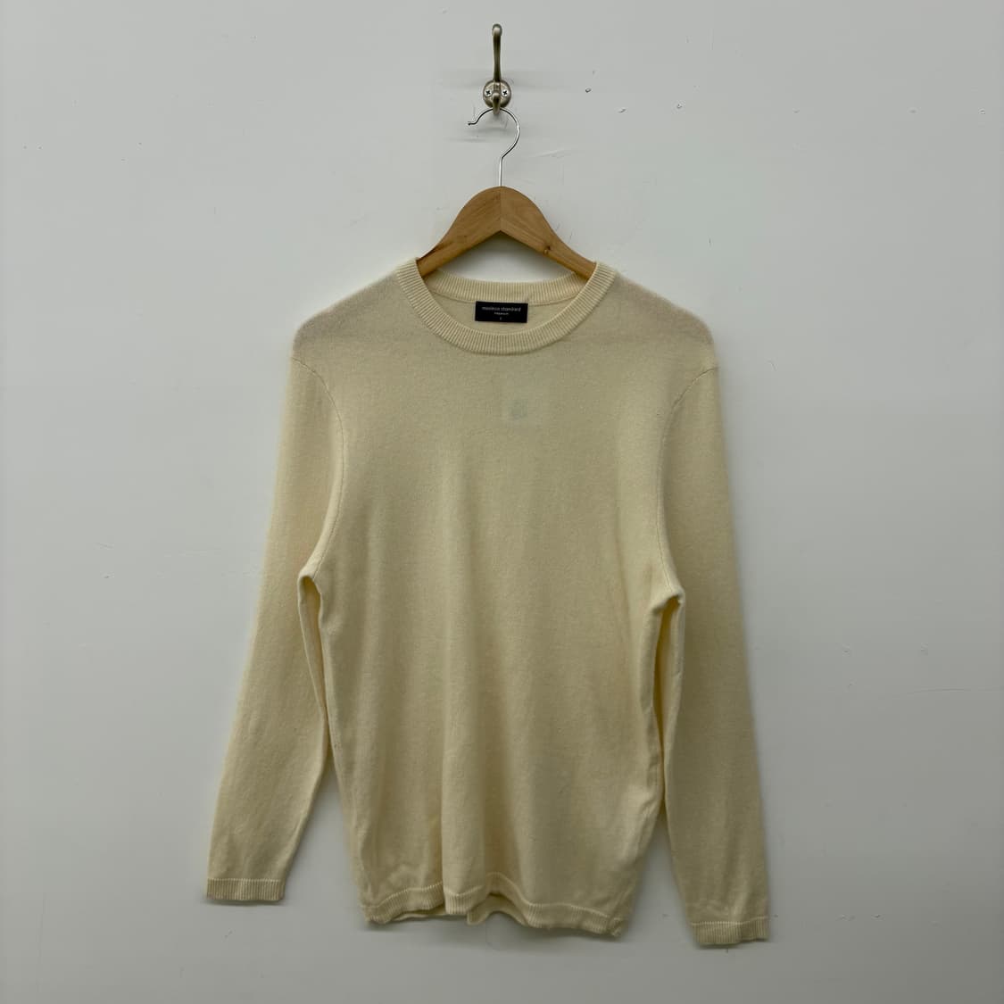 무신사 스탠다드 아이보리 캐시미어 니트 L 상품이미지1