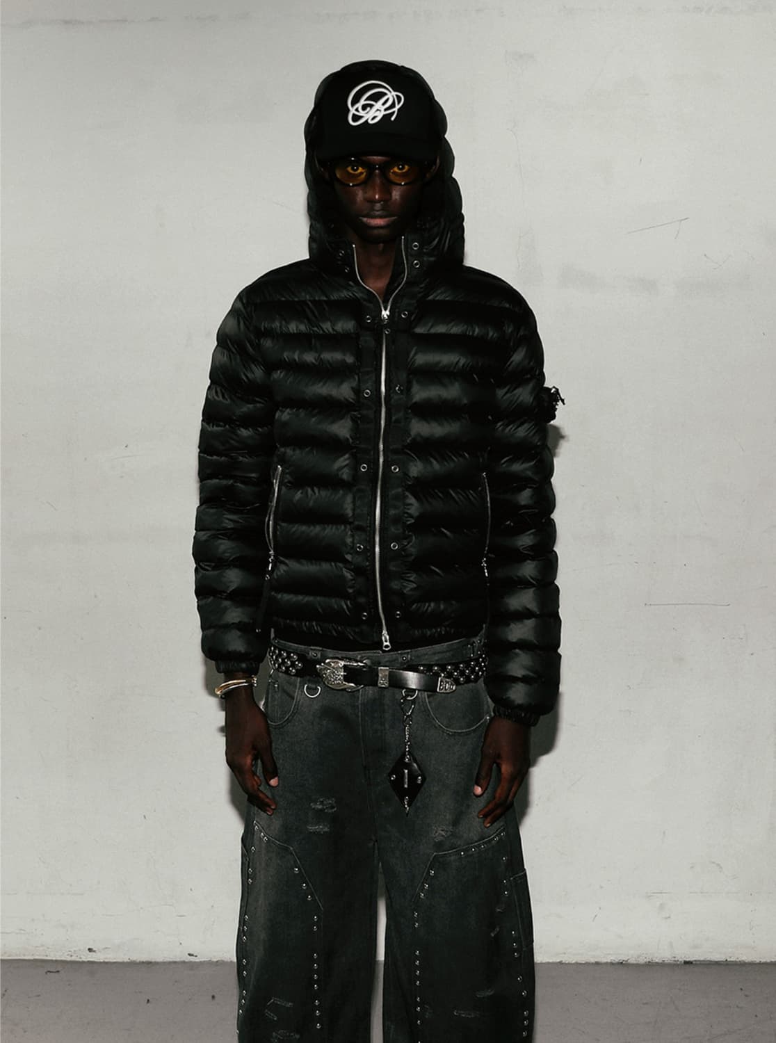 바이퍼31-1 라이트웨이트 후드 푸퍼 - 블랙 상품이미지1