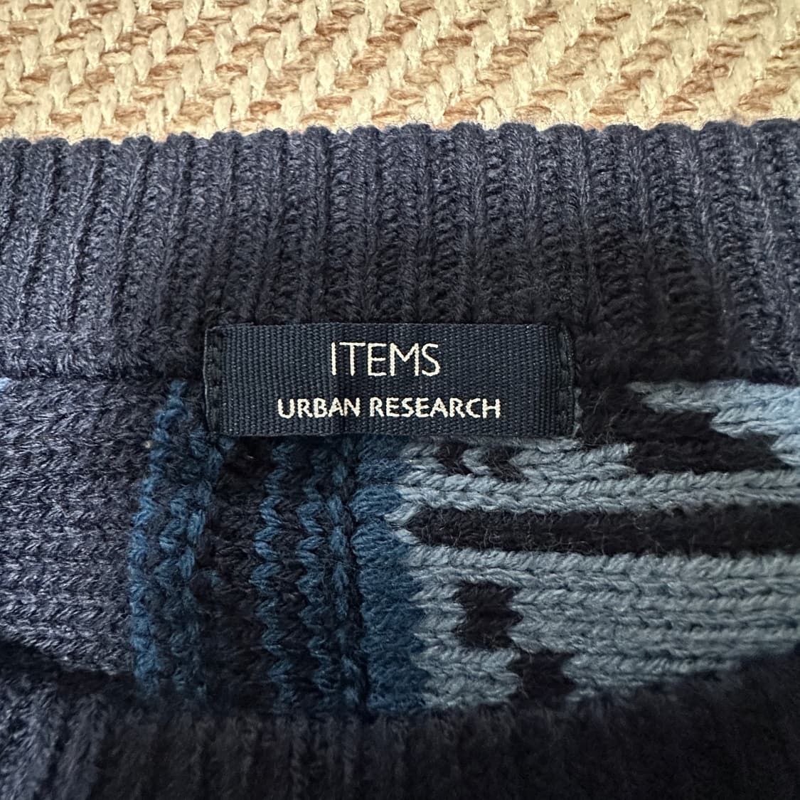 URBAN RESEARCH acrylic knit sweater 상품이미지4