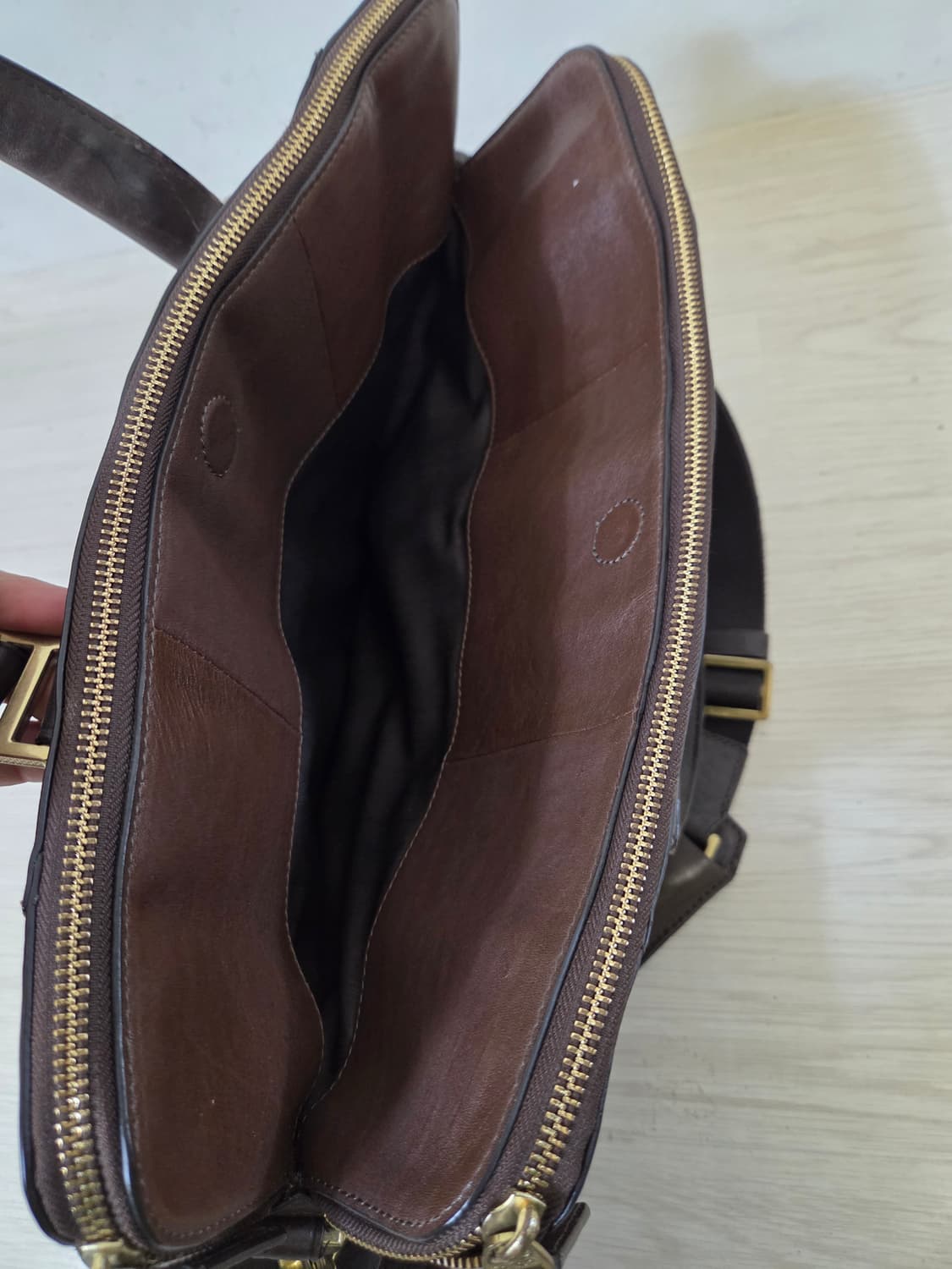 투미(TUMI) 비콘힐 슬림 랩탑 브리프투미 브라운 가죽 상품이미지4