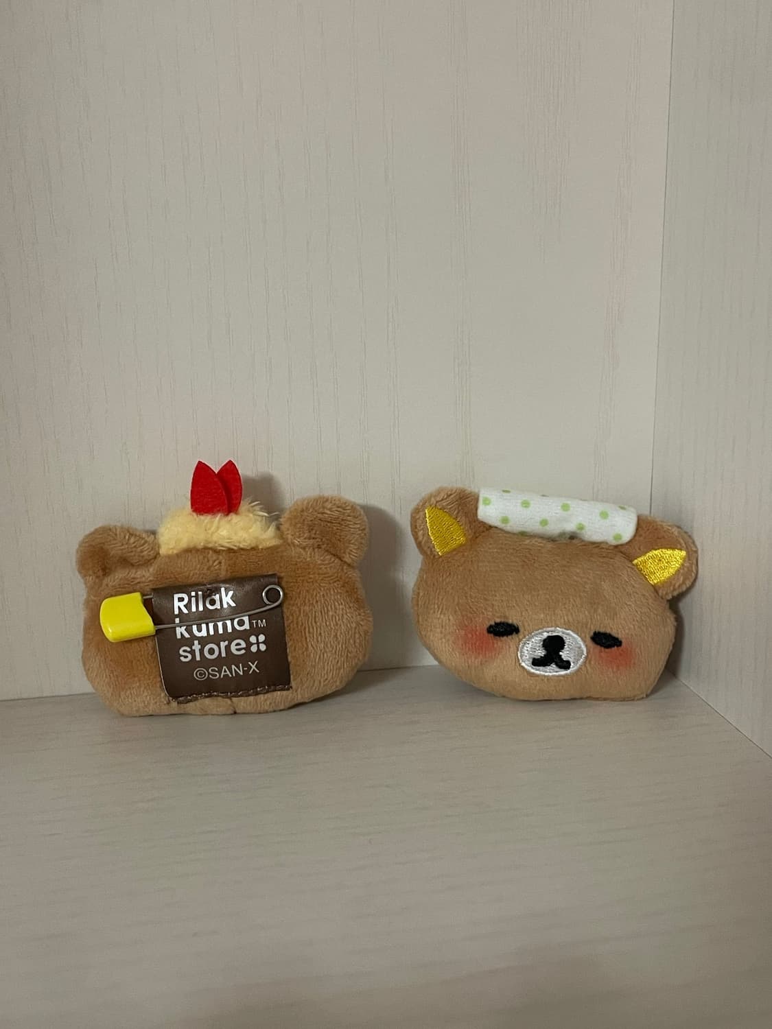 리락쿠마 점장 인형 뱃지 상품이미지2