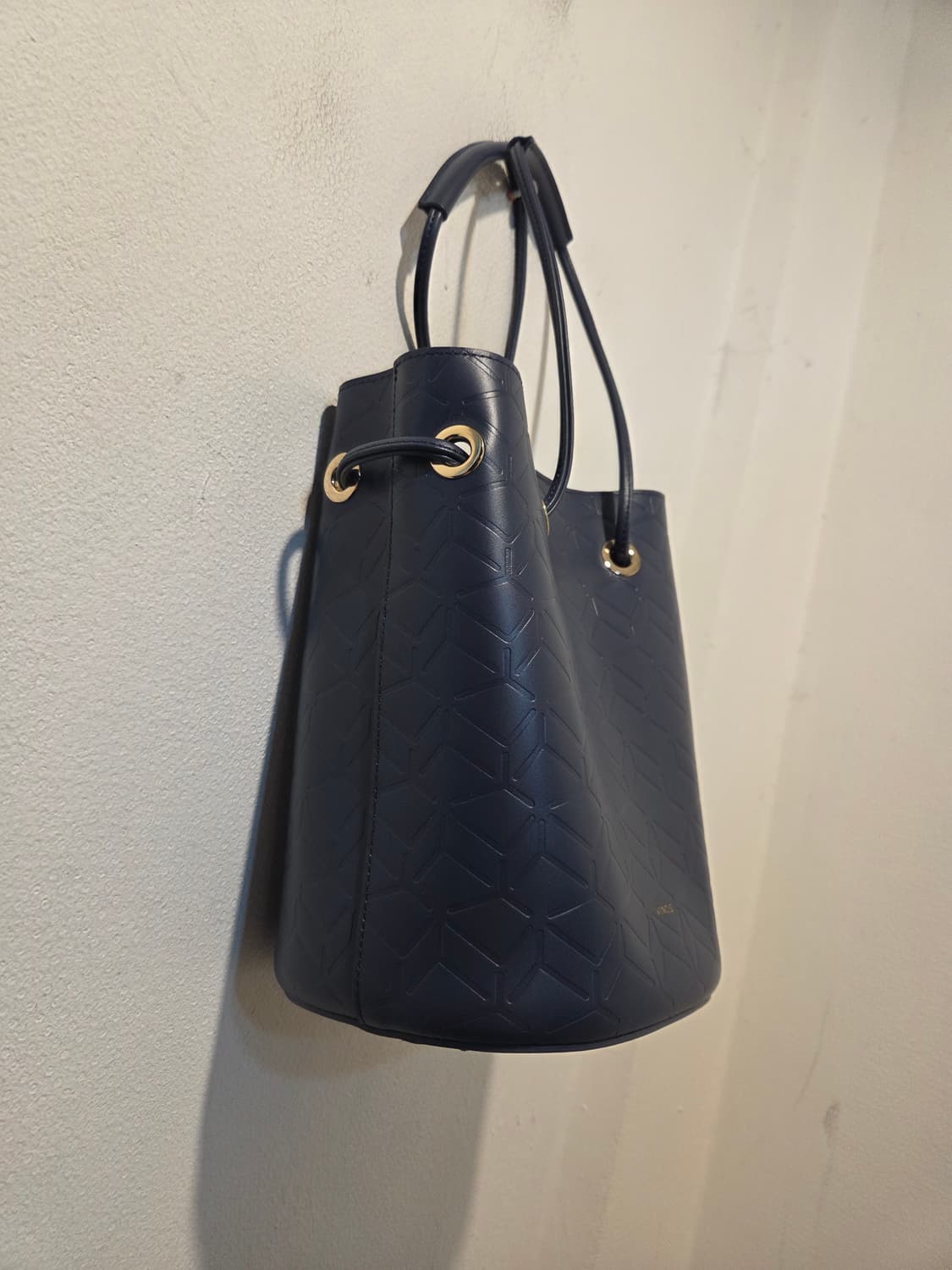 빈치스 네이비 숄더백  상품이미지3