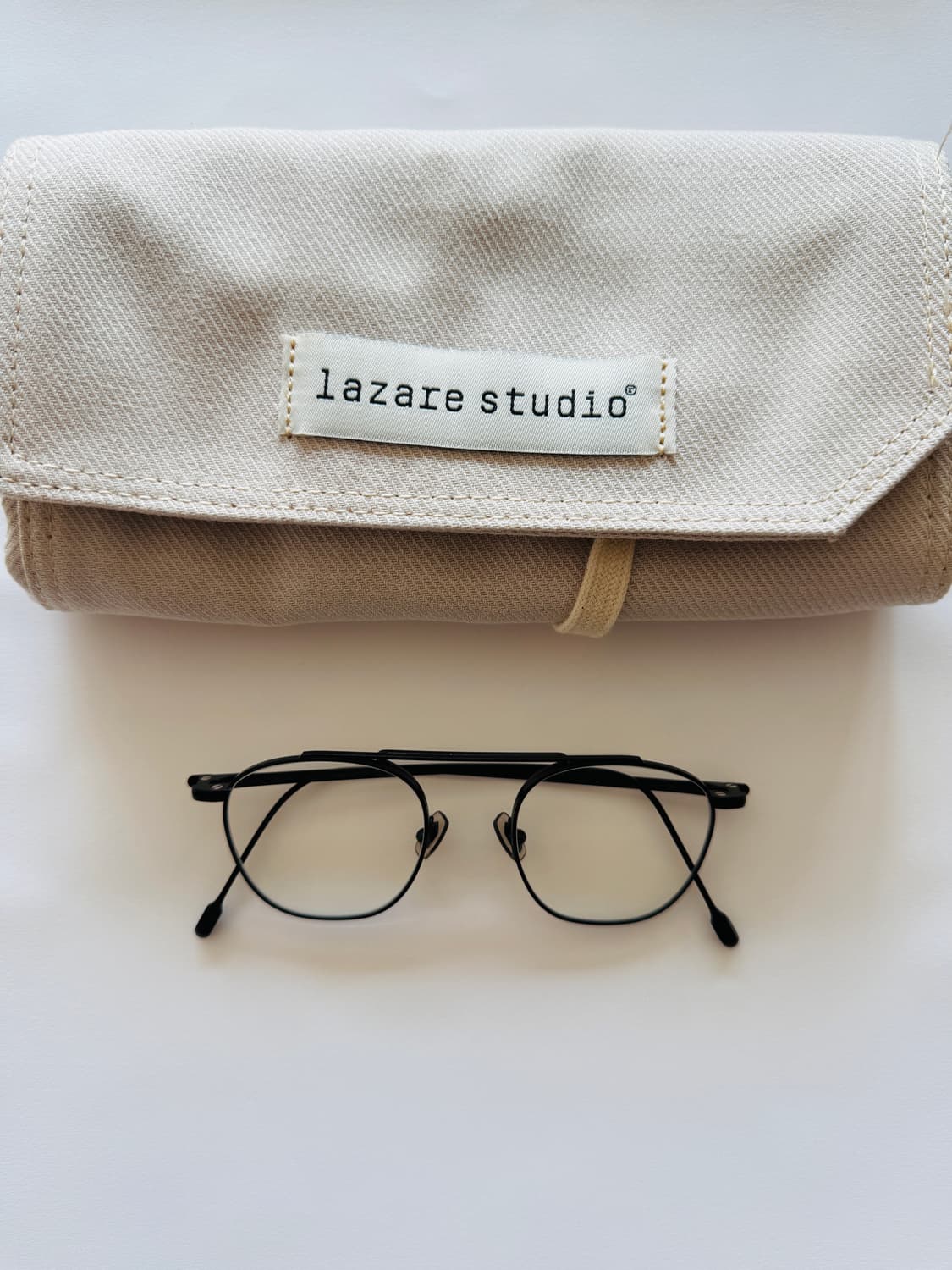 라자르 라자레 스튜디오 뉴튼 상품이미지1