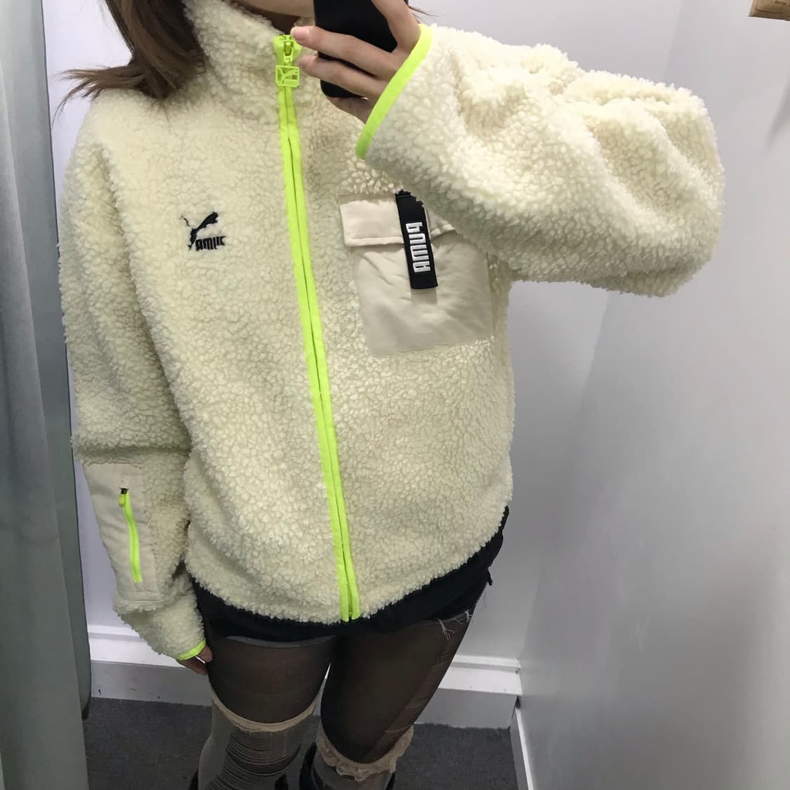 퓨마 아이보리 네온그린 플리스자켓 상품이미지3