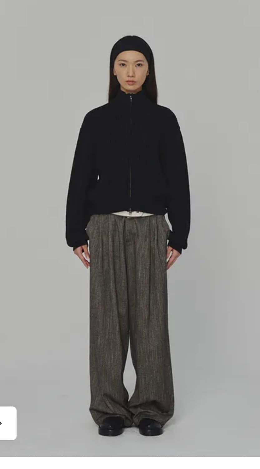 아모멘토 풀 니들 크롭 블루종 블랙 상품이미지3