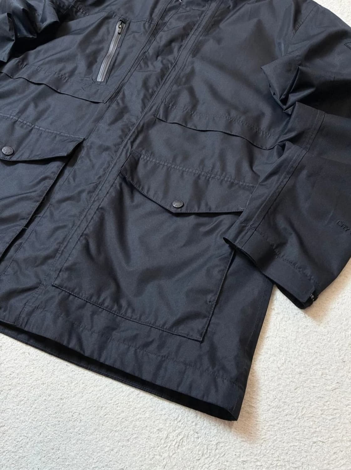 노스페이스 블랙 바람막이 19SS 품절급 L 100 상품이미지3