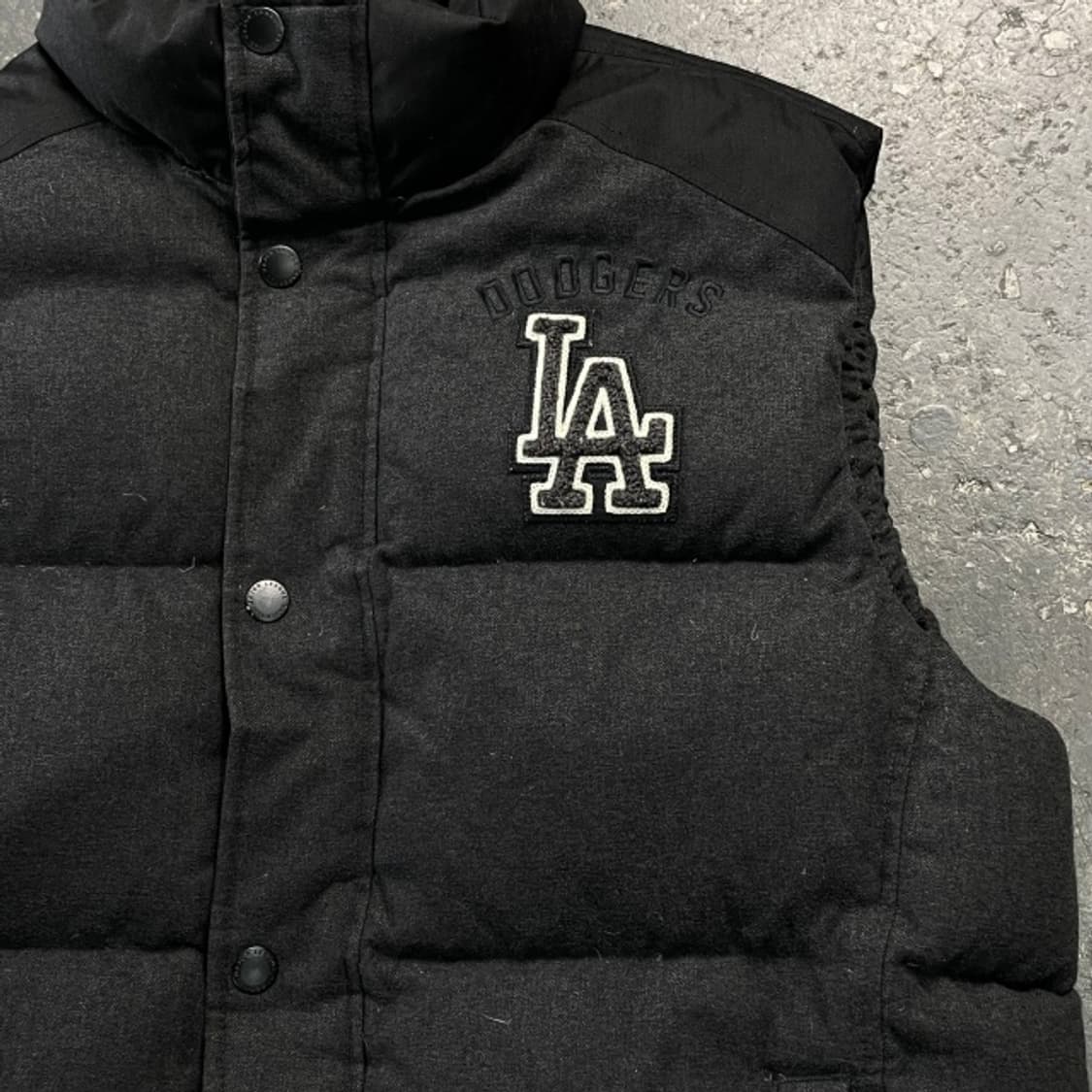 105  MLB 패딩조끼 상품이미지2