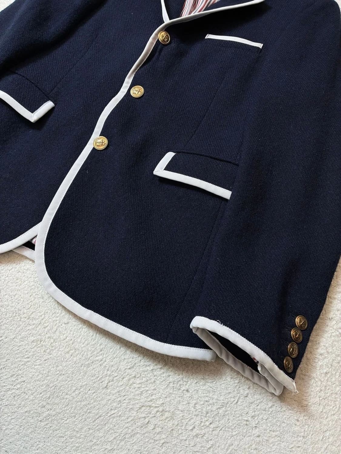 톰브라운 x 니만마커스 블레이저 자켓 PN6895 상품이미지3