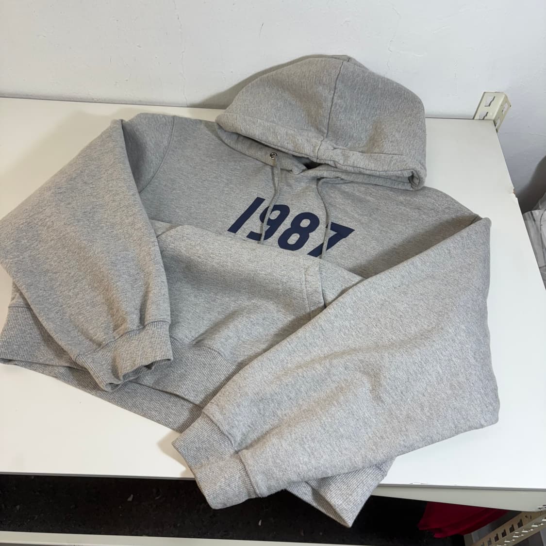 S MMLG 앰앰엘쥐 그레이 빅로고 스웻코튼 후드티 상품이미지2