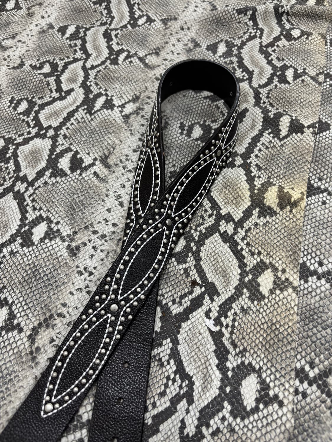“Vintage” Western Studded Brown Belt 상품이미지3