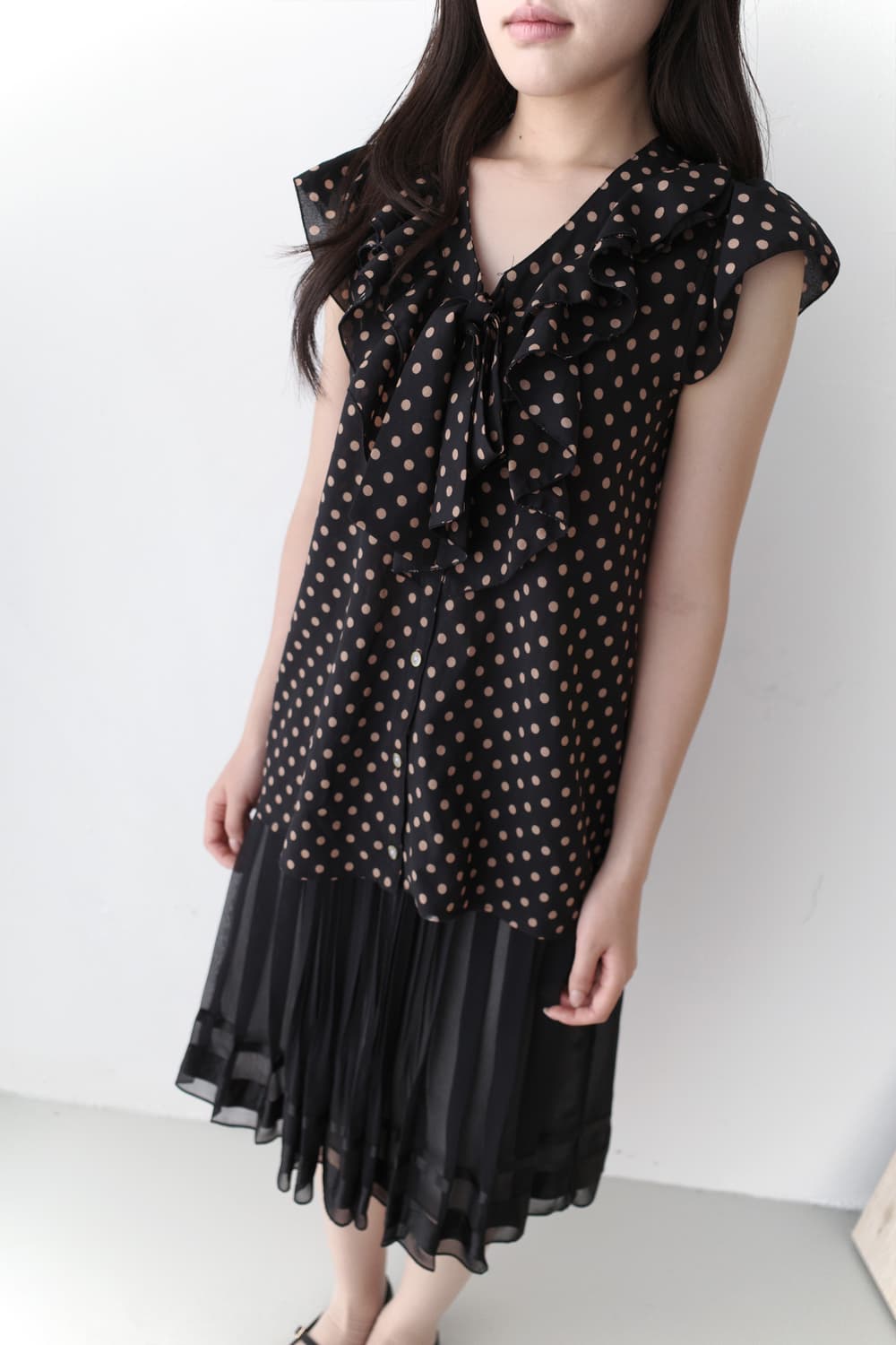 dot ribbon half shirt 상품이미지2