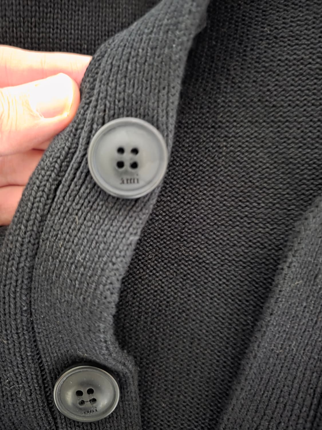 아미 블랙 스몰하트 가디건 XL 상품이미지6