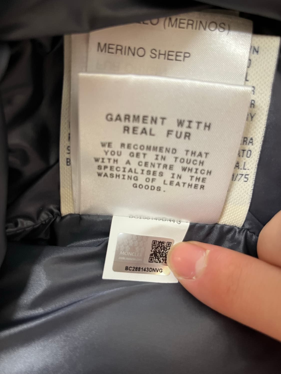 MONCLER GRENOBLE 퍼넥 다운 쇼츠 자켓 (3size) 상품이미지9