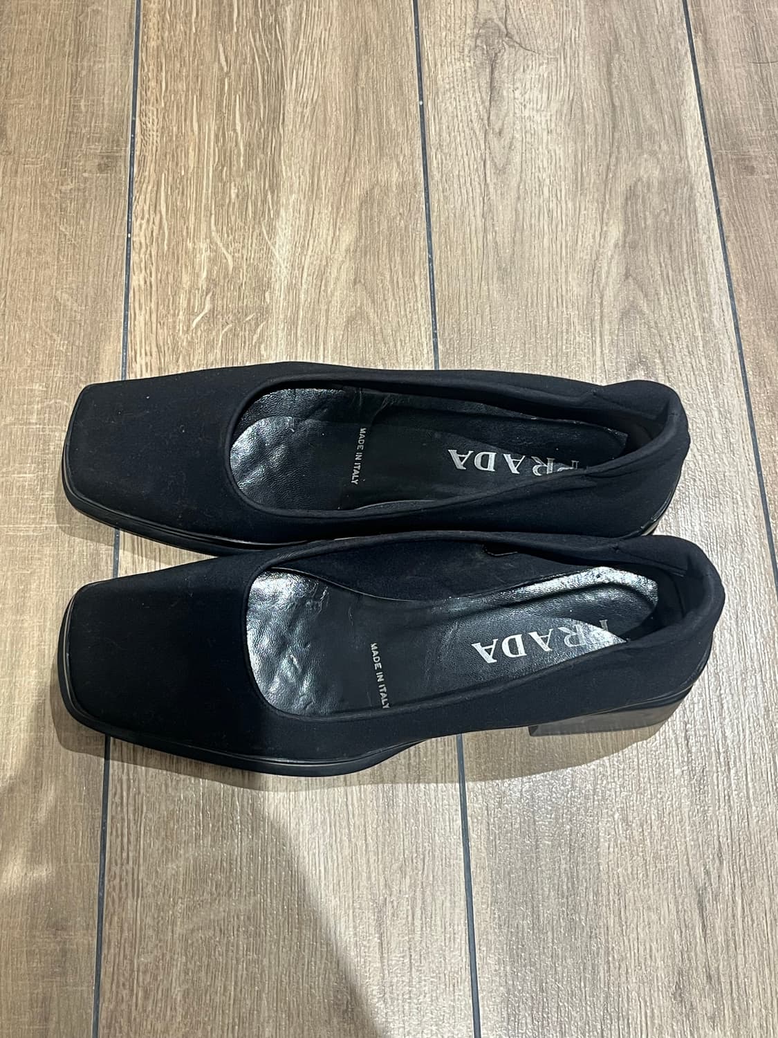 Prada 로퍼 구두 37 1/2 상품이미지4