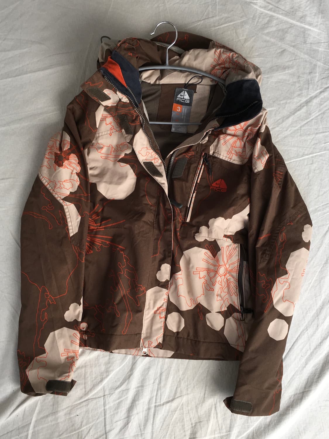 나이키 ACG 패턴 바람막이 자켓 상품이미지3