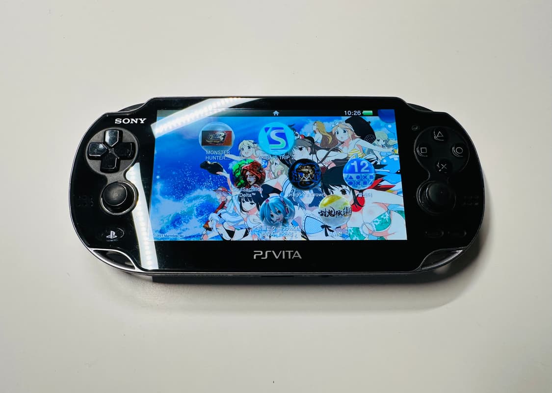 소니 PS Vita 1세대 OLED 피아노블랙 한글 정발판 + 구성품  상품이미지7