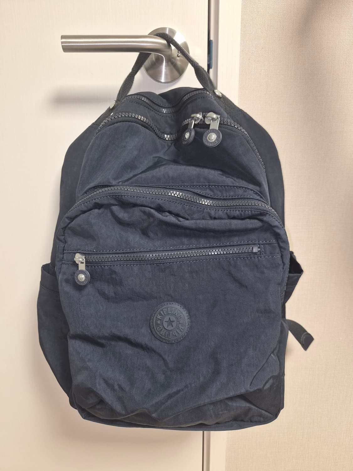 키플링 백팩 네이비 상품이미지1