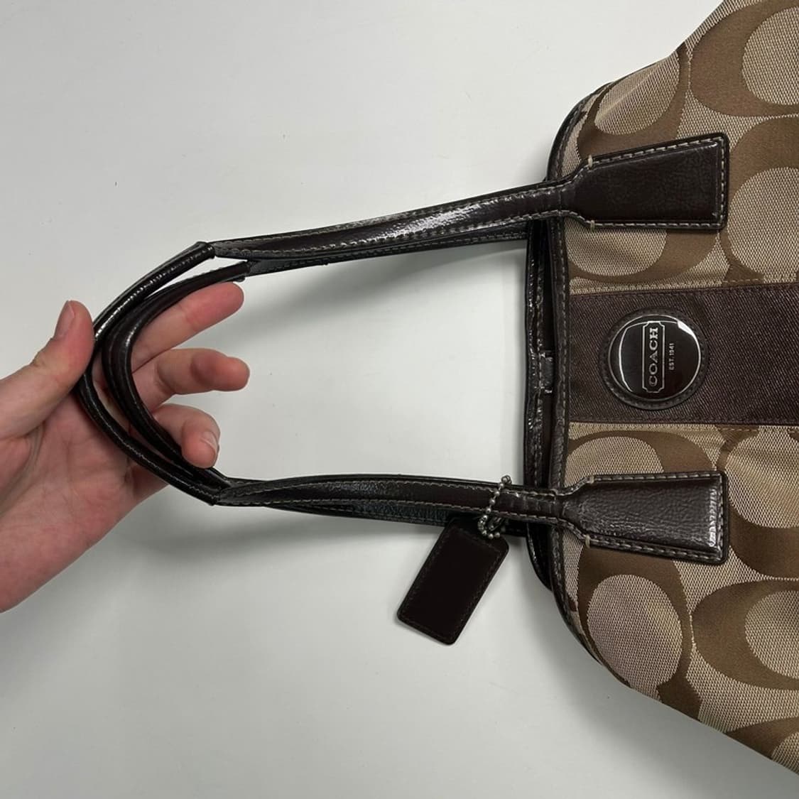 코치 시그니처 캔버스 도트백 상품이미지3