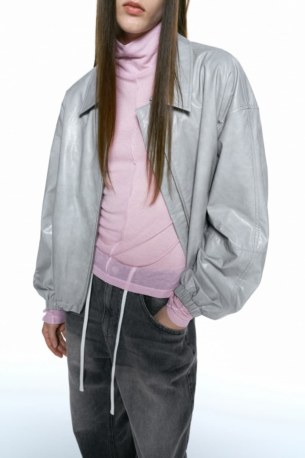 인사일런스우먼 미니멀 비건 레더 오버핏 점퍼 LIGHT GREY 상품이미지3
