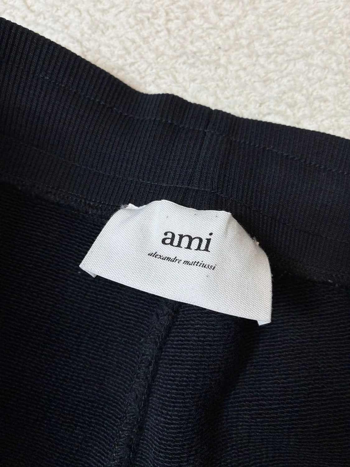아미 AMI 22ss 하트 로고 트랙 스웻 팬츠 PN7403 상품이미지6