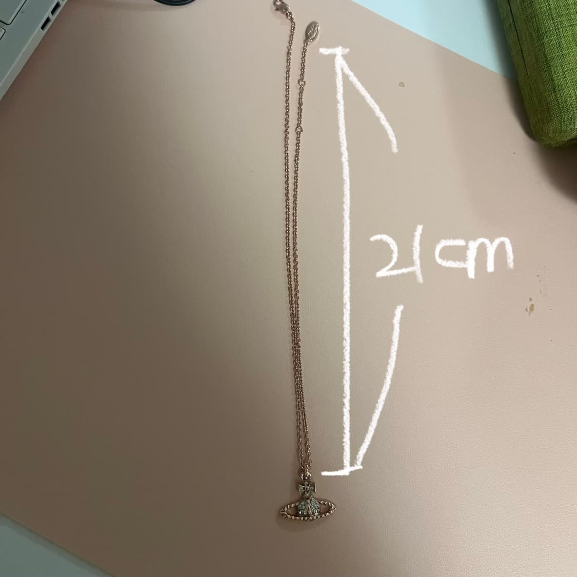 비비안웨스트우드 메이페어 바스 릴리프 목걸이 로즈골드 상품이미지9