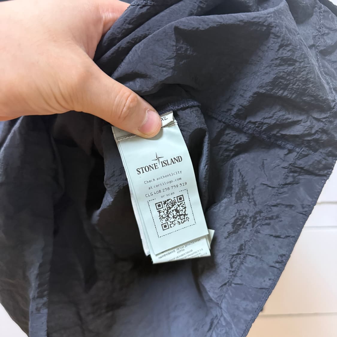 스톤아일랜드 나일론 바람막이 자켓
XL사이즈  상품이미지4