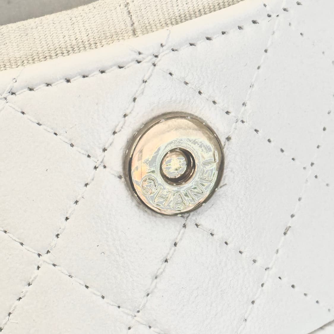 [신형] 샤넬 코스매틱 베니티 미니 31번대 상품이미지10