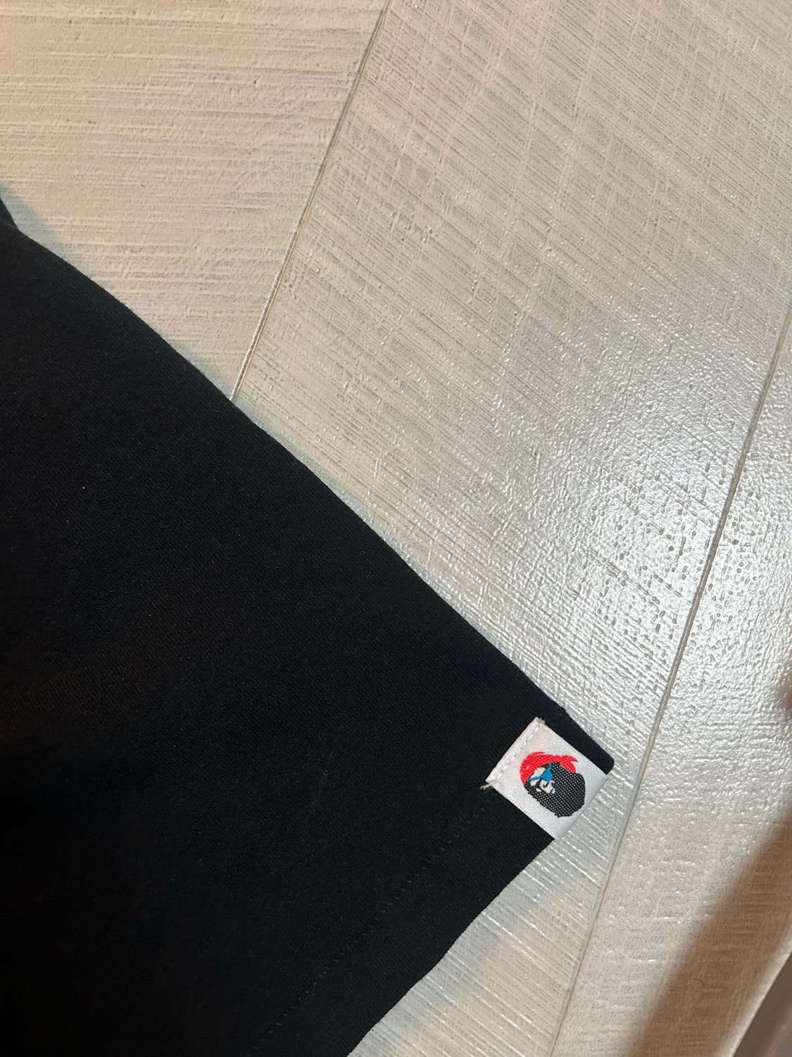 베이프 해적실루엣 베이비마일로 블랙 반팔티 상품이미지4