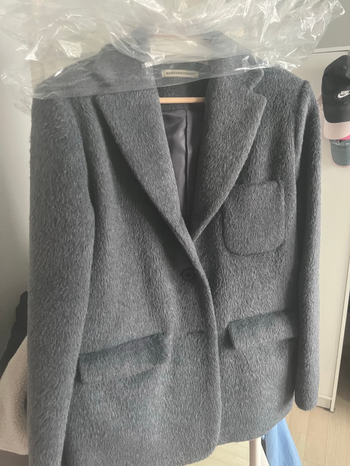 마가린핑거스 HAIRY WOOL JACKET (CHARCOAL) 상품이미지2