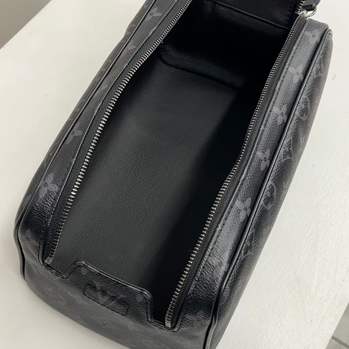 루이비통 이클립스 돕키트 상품이미지8