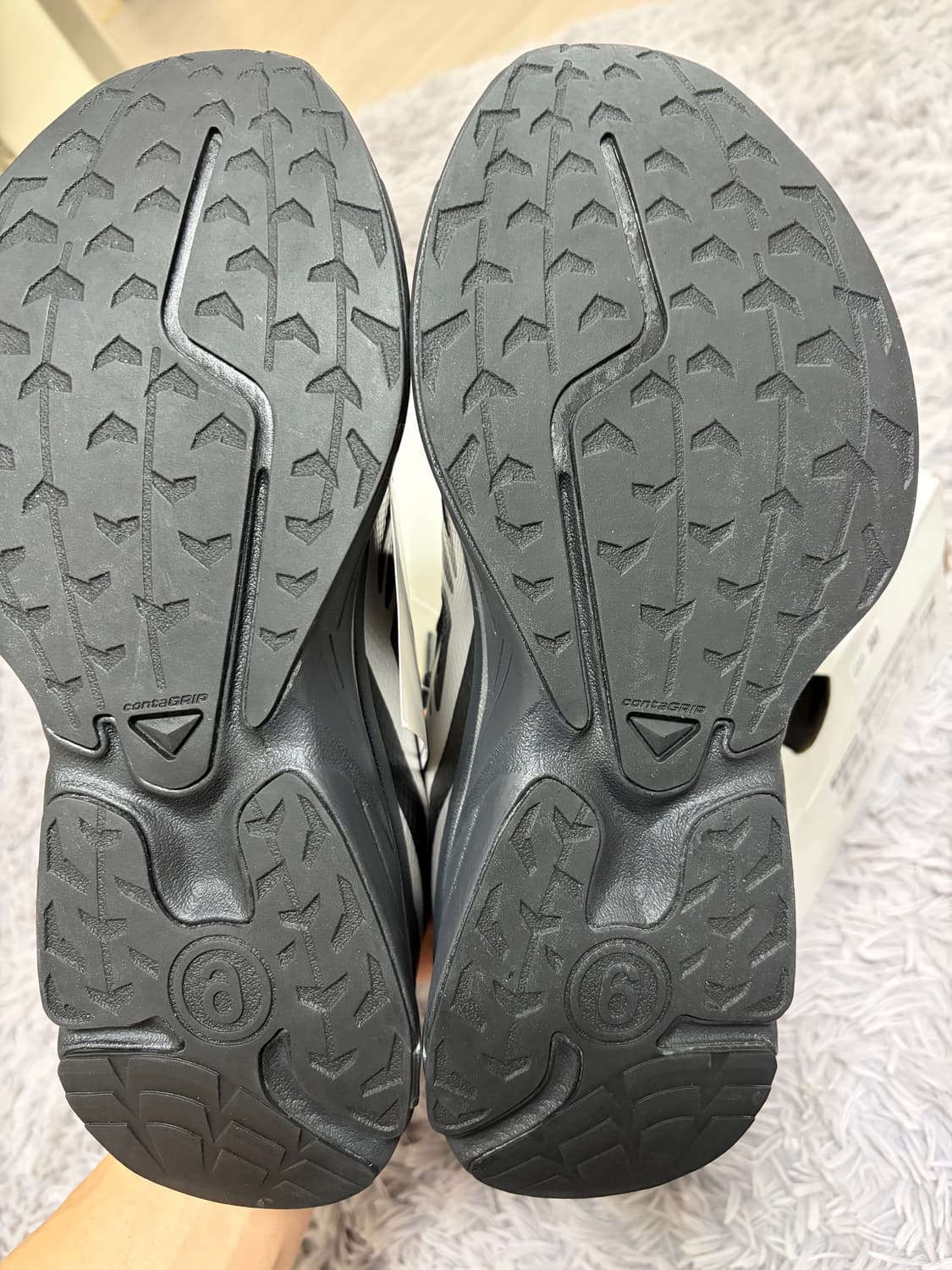 살로몬 메종마르지엘라 XT-mm6 블랙 실버 260사이즈 상품이미지4