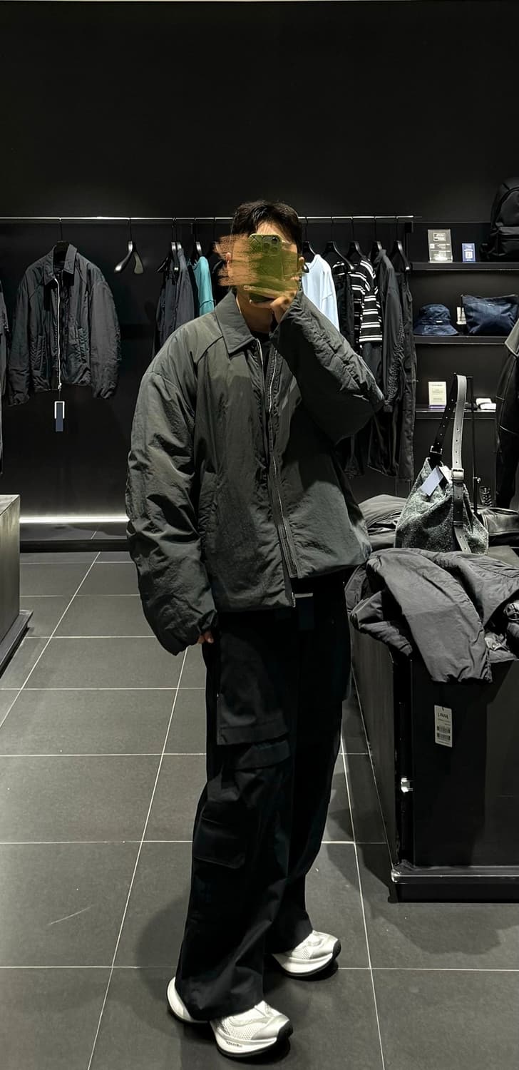 준지 24FW 애쉬 나일론 패디드 점퍼 상품이미지1