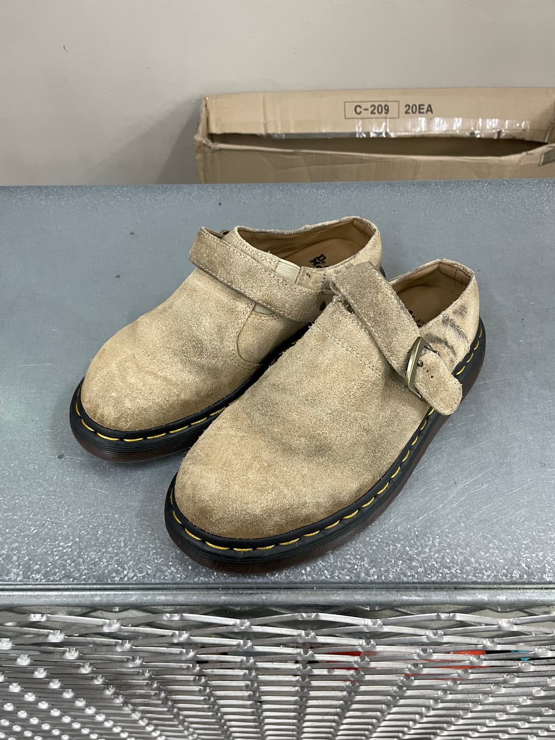 닥터마틴 아이샤 뮬 uk5 상품이미지2