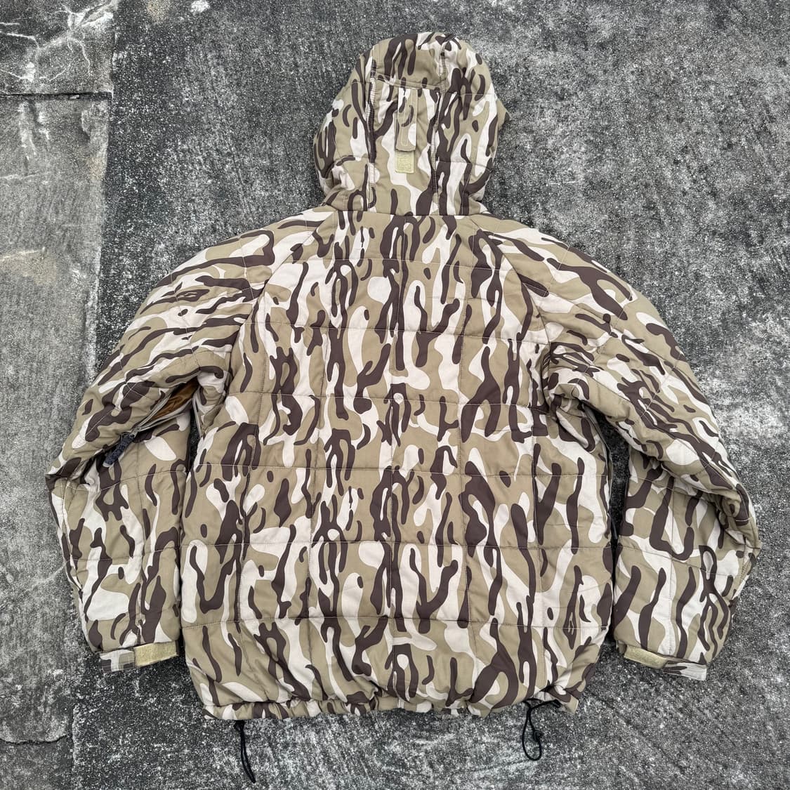 [L] 콜롬비아 카모패턴 후드 패딩 상품이미지3