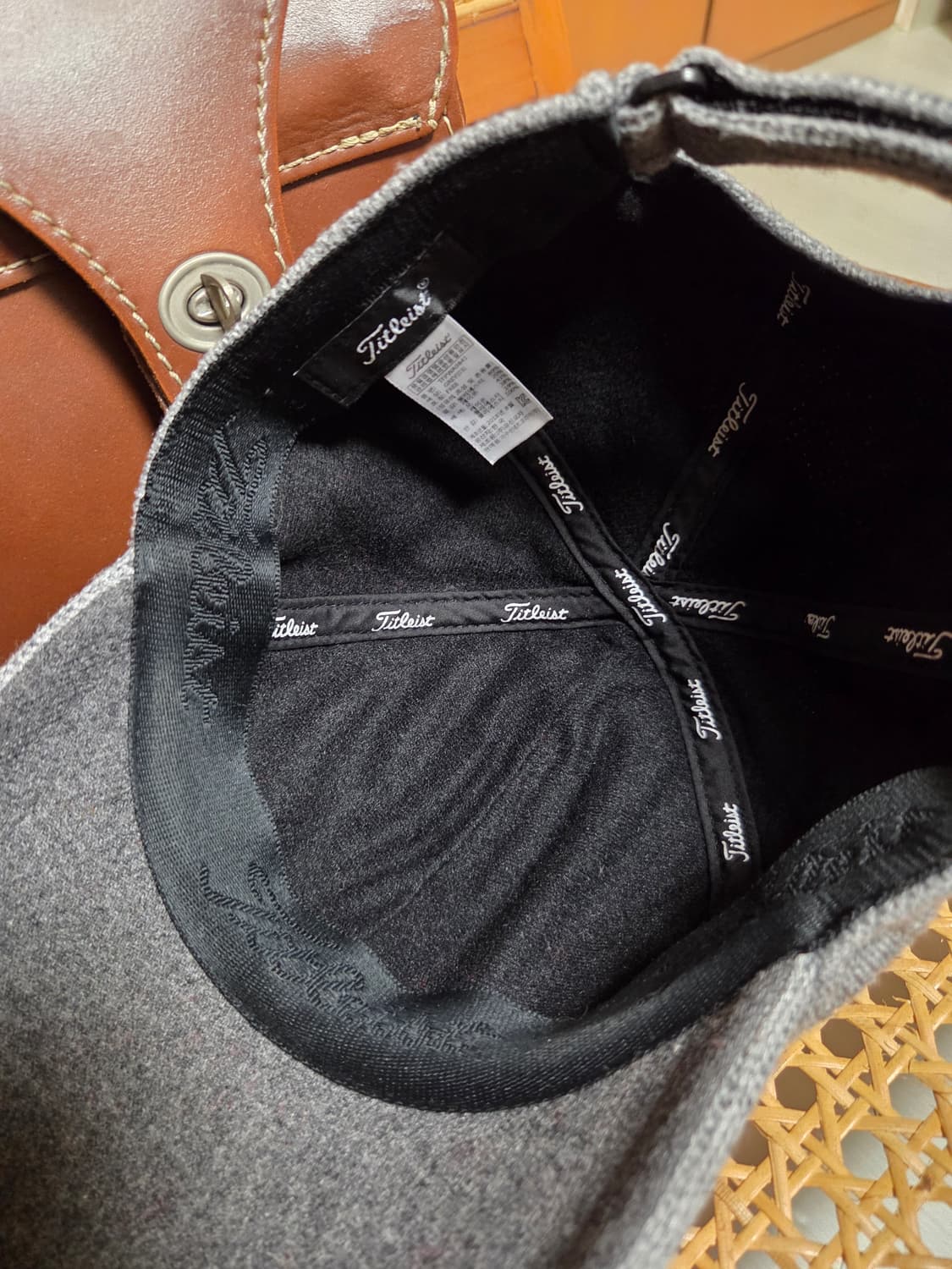 타이틀리스트 [아쿠시네트 정품] 여성  방울 니트 모자 (그레이) 상품이미지5