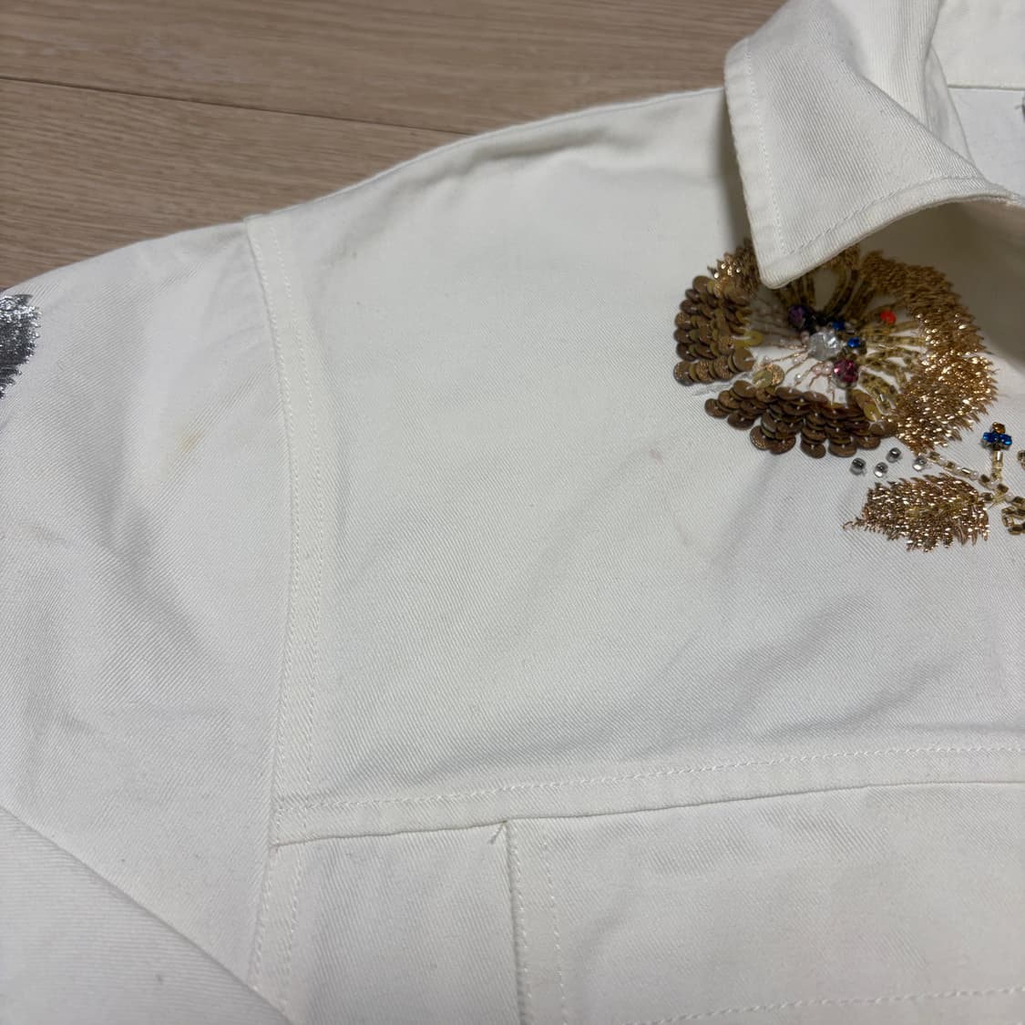 에센셜 앤트워프 자수패치 트랙자켓 상품이미지7