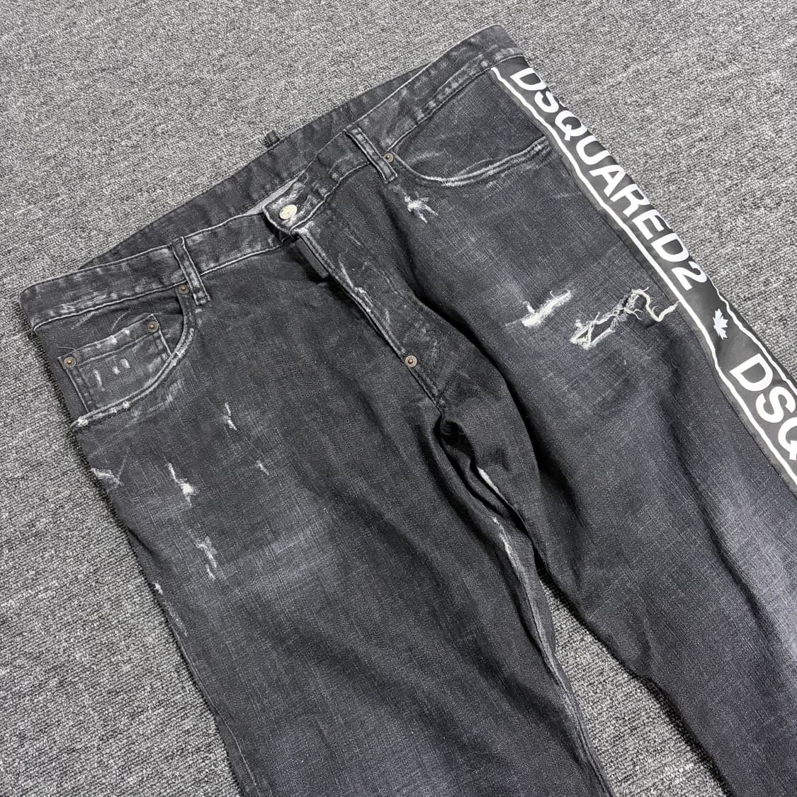 디스퀘어드2 워싱 데님 팬츠 상품이미지3